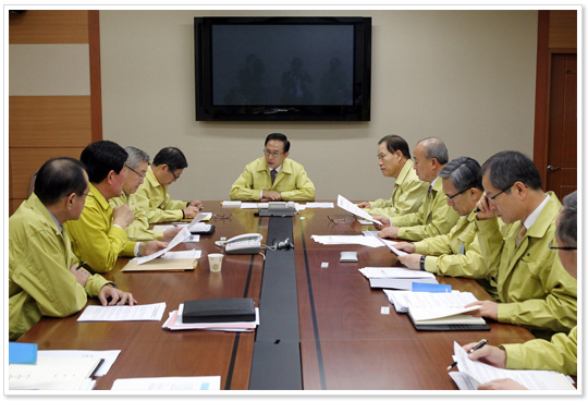 Minister of Unification Yu Woo-ik announced the Government statement