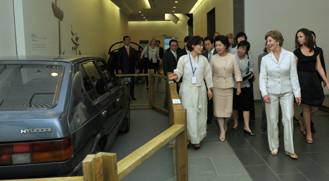 �����μӹڹ��� �湮