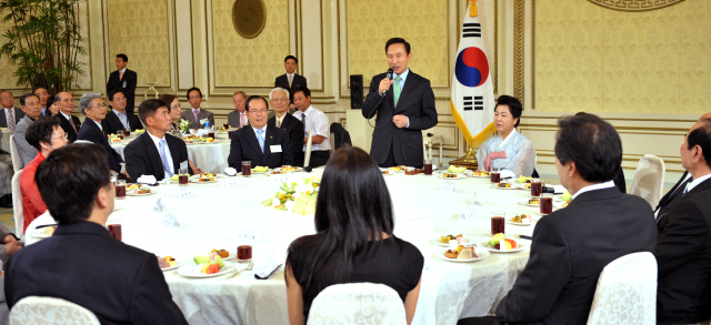 �Ǳ�60�ֳ� �����̺ϵ��� ��û �ٰ�