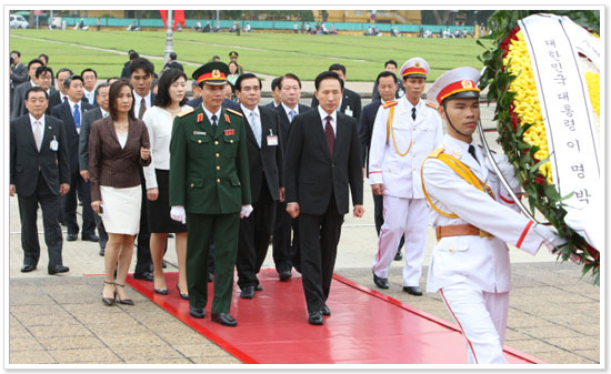 �̸��� �����, ȣġ�ι��� ��ȭ